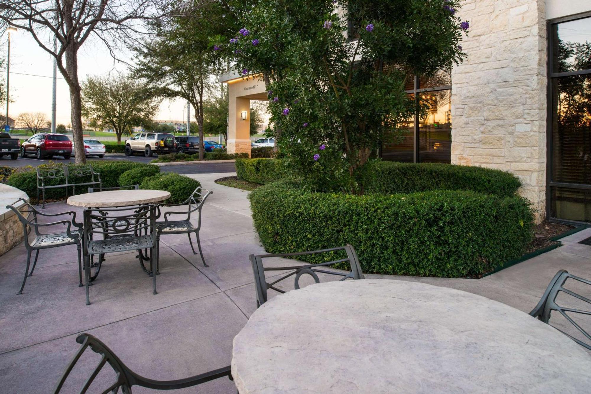 Hampton Inn&Suites Schertz Exterior foto