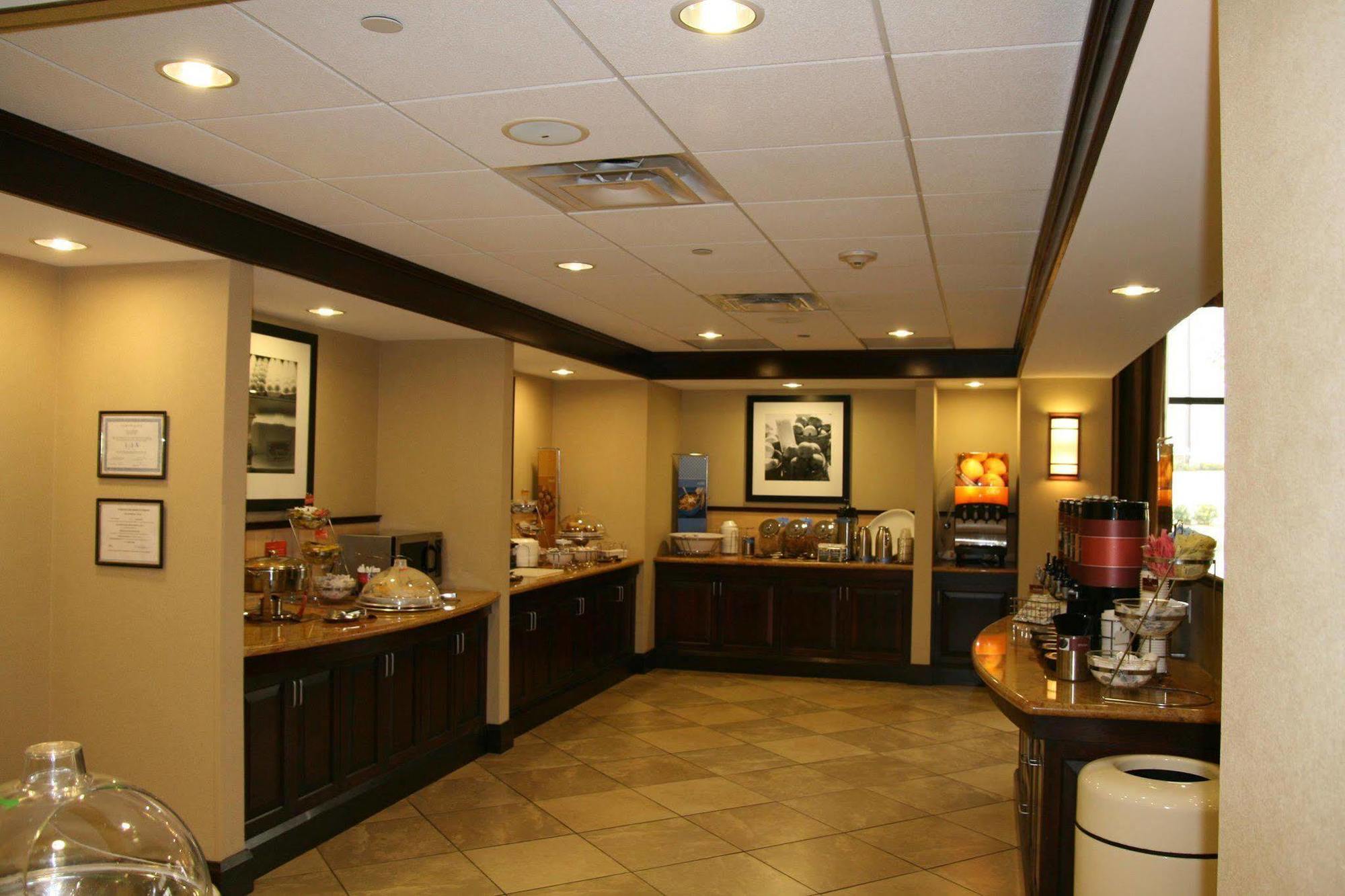 Hampton Inn&Suites Schertz Restaurant foto